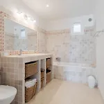 Marie By Terrys Homes וילה *