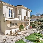 Marie By Terrys Homes * קאן