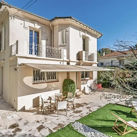 Marie By Terrys Homes * كان